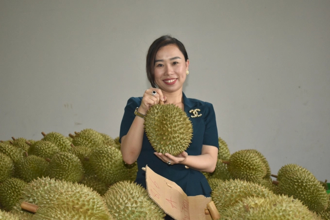 Bà Ngô Tường Vy, Phó Giám đốc Công ty TNHH Xuất khẩu trái cây Chánh Thu. Ảnh: Minh Đảm.